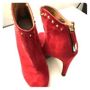 Sassy scarlet bootie